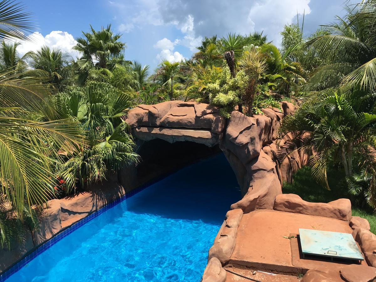 Grandes Lagos Resorts E Parque Aquatico Santa Clara d'Oeste Kültér fotó